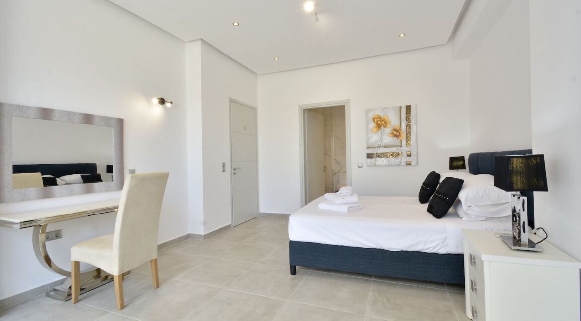 Luxury Sea-View Villa with Infinity Pool for Sale Avlaki Corfu 10
