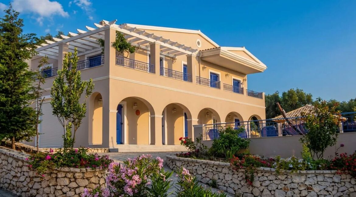 Luxury Sea-View Villa with Pool for Sale Kassiopi Corfu 13