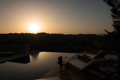 Luxury Villa for Sale in Central Corfu with Panoramic Views 4