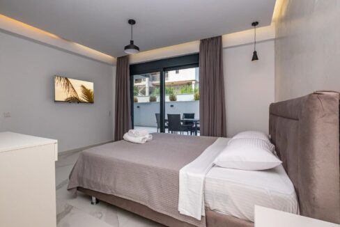Luxury Villa with Pool for Sale in Polychrono Halkidiki 23