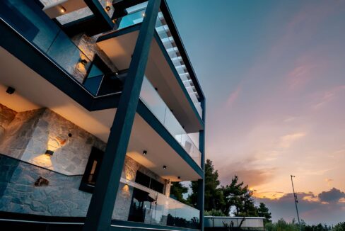 Luxury Villa with Pool for Sale in Polychrono Halkidiki 3