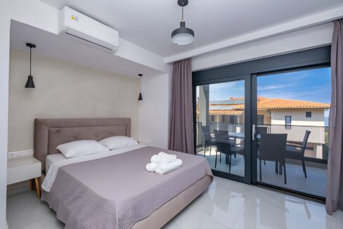 Luxury Villa with Pool for Sale in Polychrono Halkidiki 8