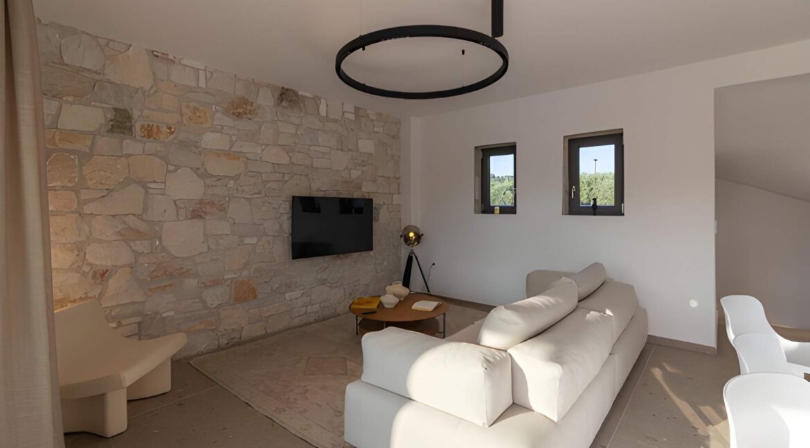 Modern Luxury Villa for Sale in Fourka Halkidiki 10