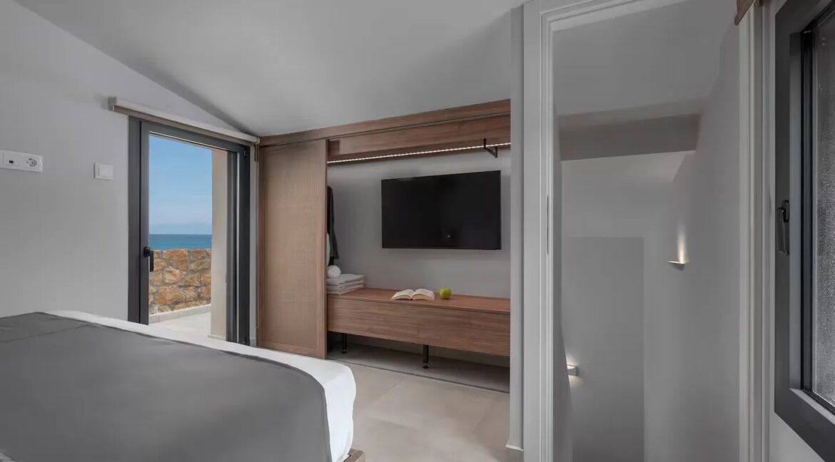 New Luxury Villa for Sale in Polychrono Halkidiki 10