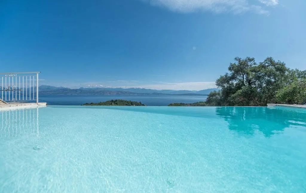 Panoramic Sea-View Villa for Sale in Kassiopi Corfu 11