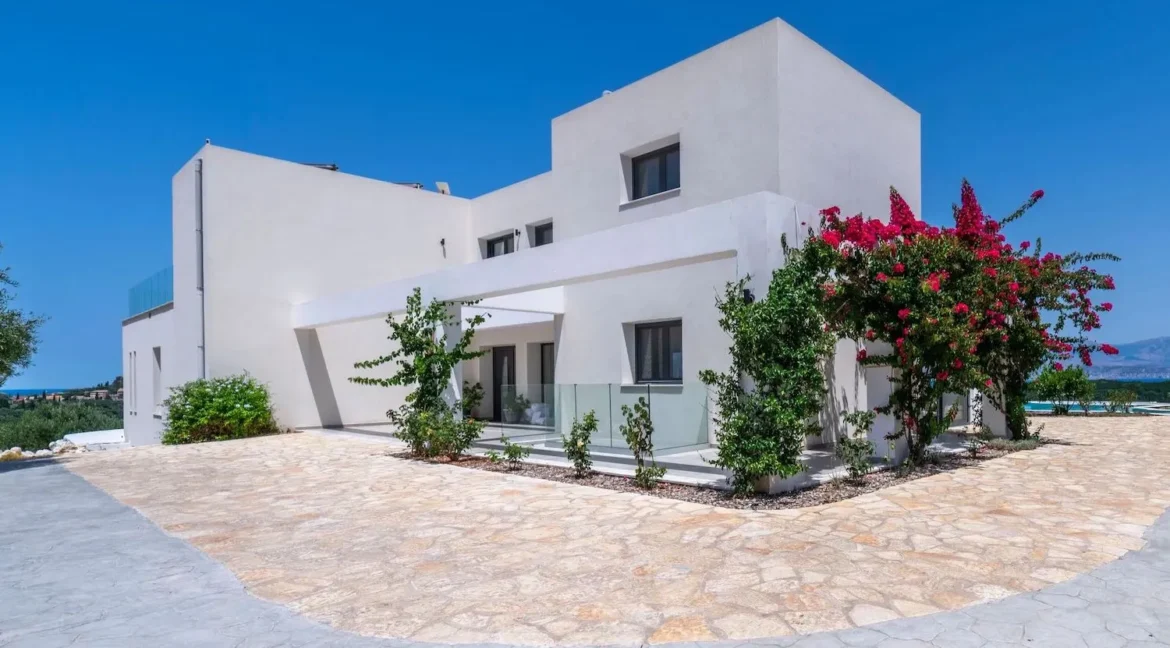 Sea-View Villa with Infinity Pool for Sale Avlaki Corfu 3