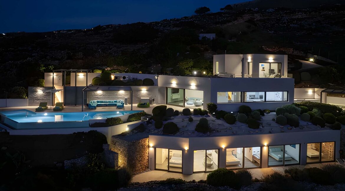 Seafront Luxury in Chania for sale 2