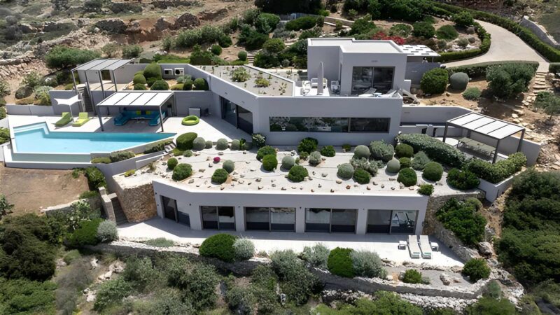 Seafront Luxury in Chania for sale