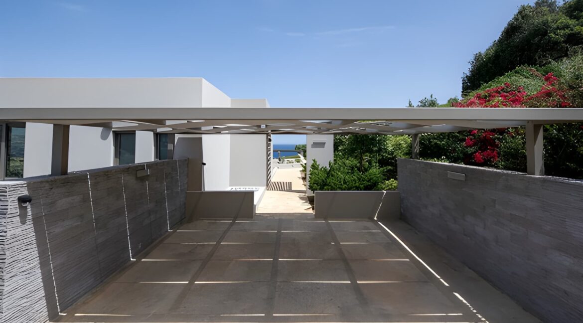 Seafront Luxury in Chania for sale 9