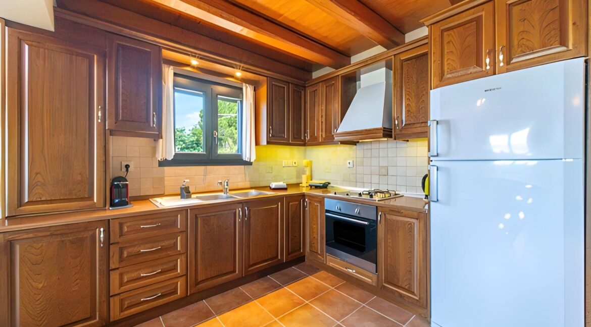 Seafront Villa for Sale in Corfu 5