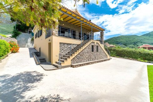 Seafront Villa for Sale in Corfu 7