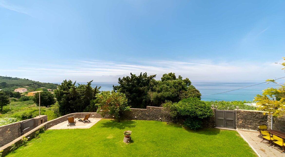Seafront Villa for Sale in Corfu 8