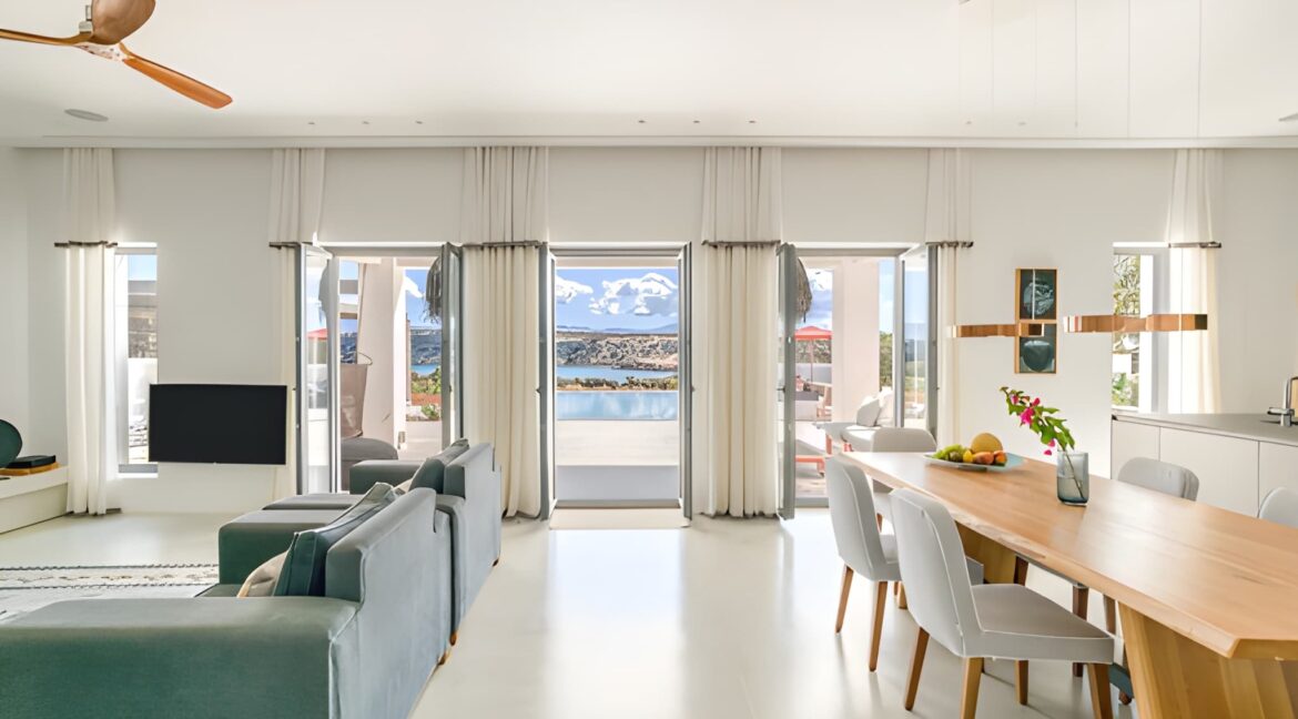 Seafront Villa for Sale in Corfu 8