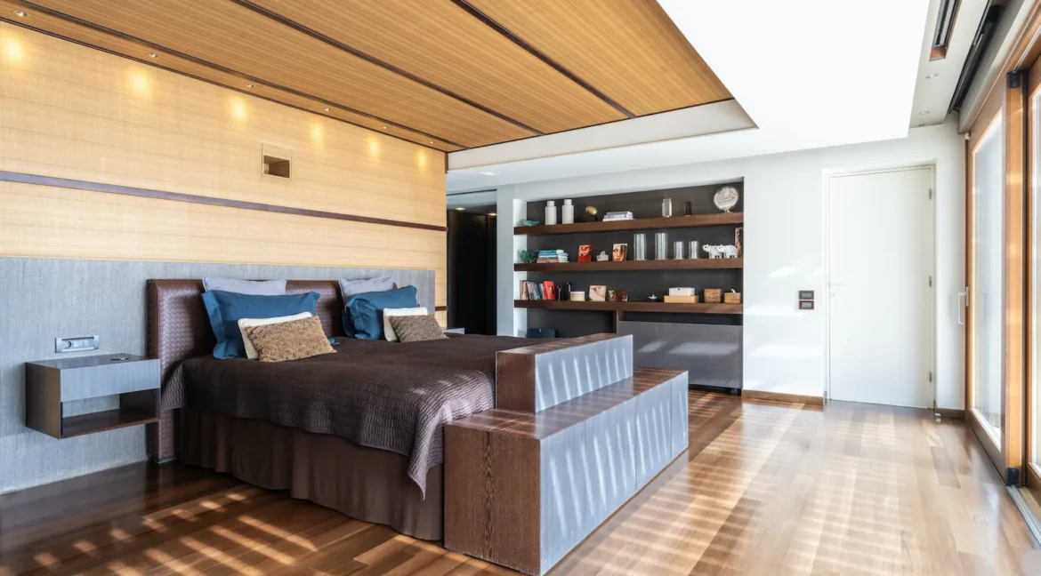 Seafront Villa in Athens for sale with Private Beach 12