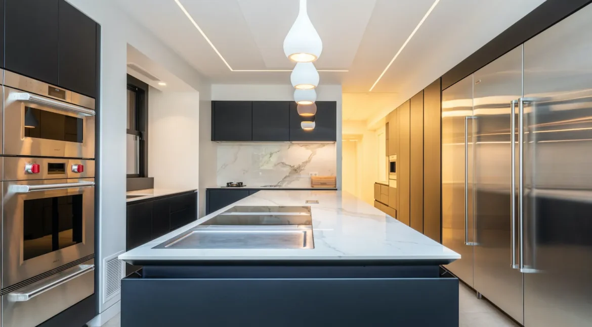 Seafront Villa in Athens for sale with Private Beach 15