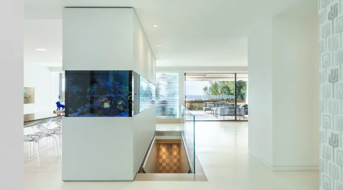 Seafront Villa in Athens for sale with Private Beach 20