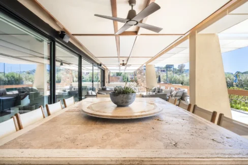 Seafront Villa in Athens for sale with Private Beach 27