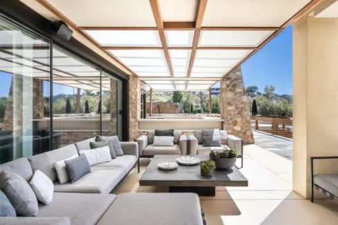 Seafront Villa in Athens for sale with Private Beach 28