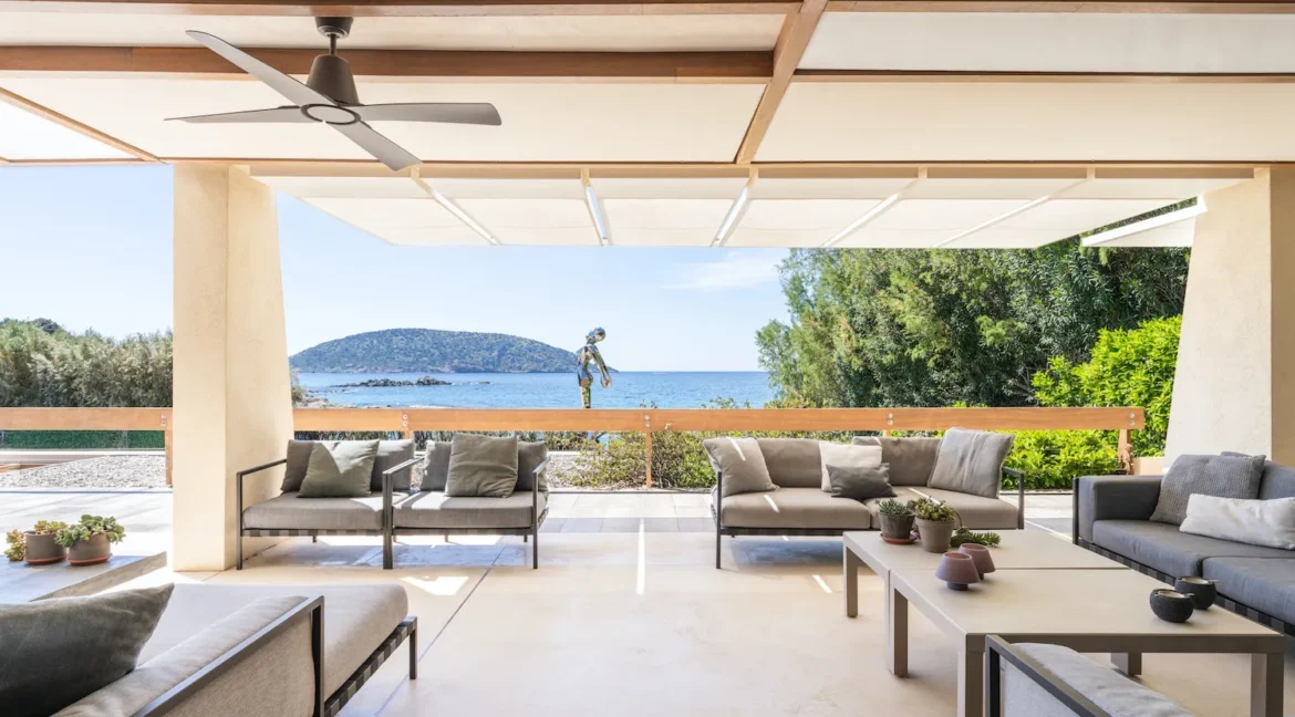 Seafront Villa in Athens for sale with Private Beach 32