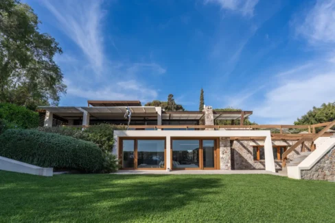 Seafront Villa in Athens for sale with Private Beach 33