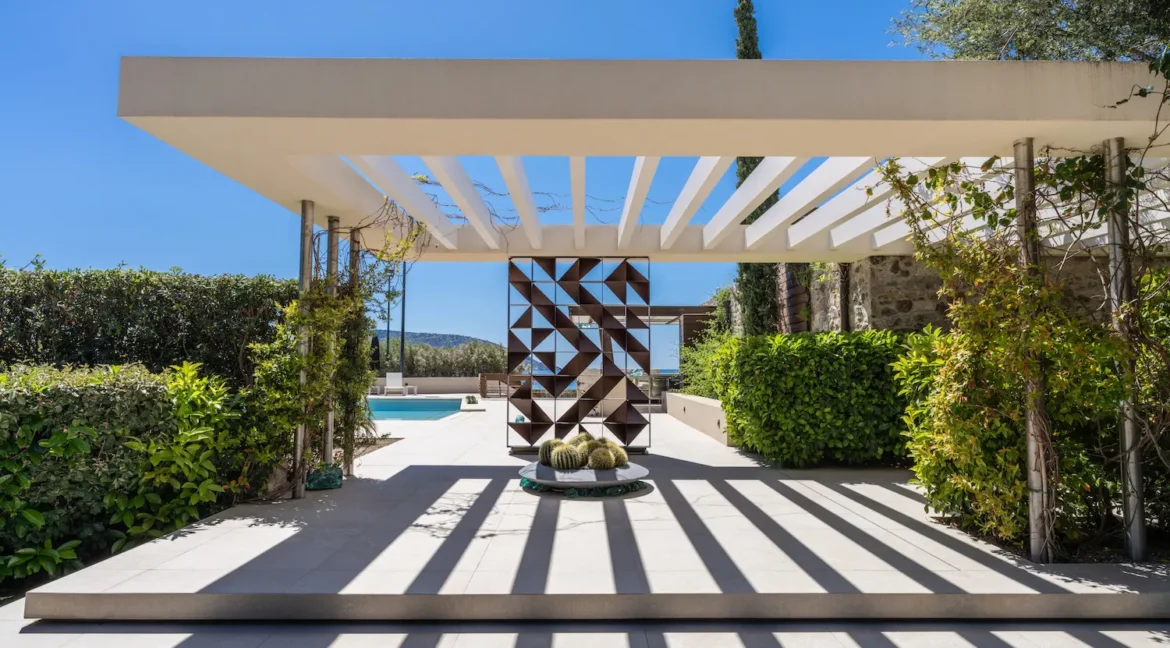 Seafront Villa in Athens for sale with Private Beach 34