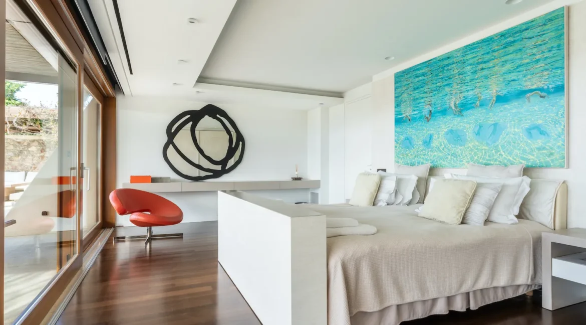 Seafront Villa in Athens for sale with Private Beach 9
