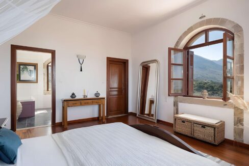 Stone Mansion for Sale in Crete, near Rethymno 1