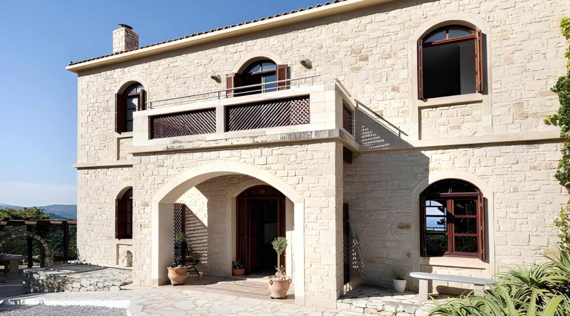 Stone Mansion for Sale in Crete, near Rethymno 10
