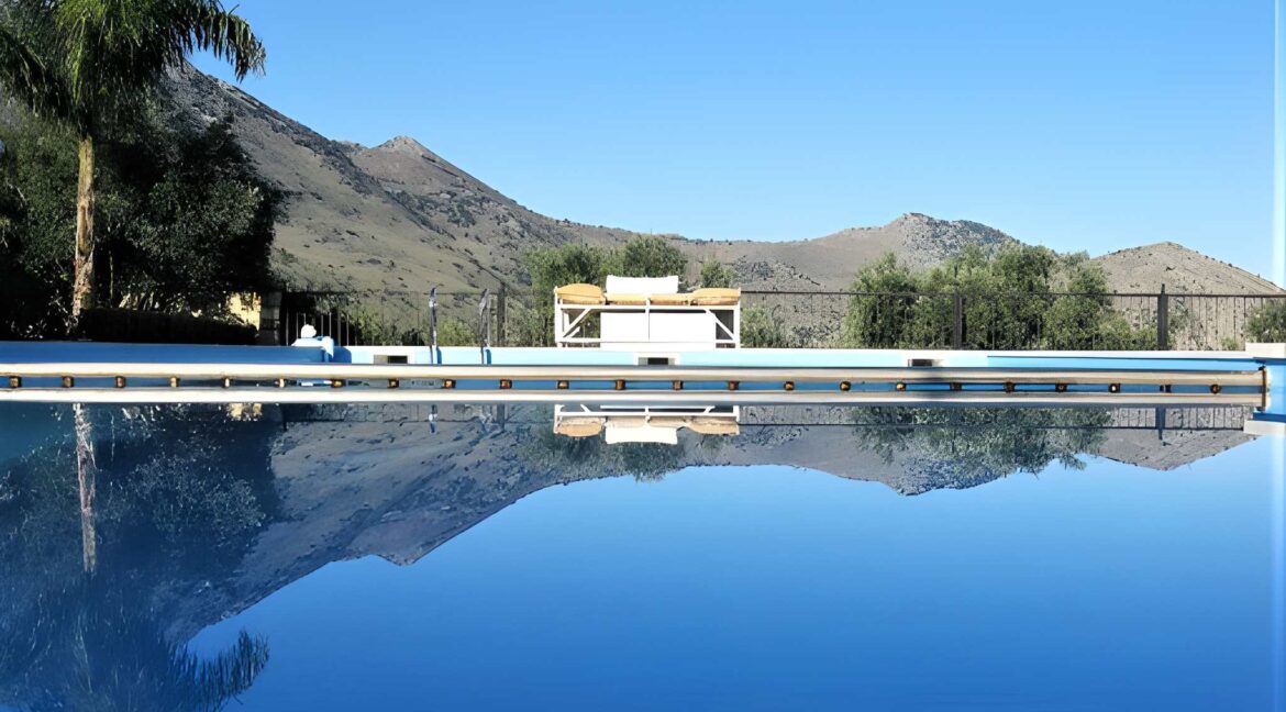 Stone Mansion for Sale in Crete, near Rethymno 4