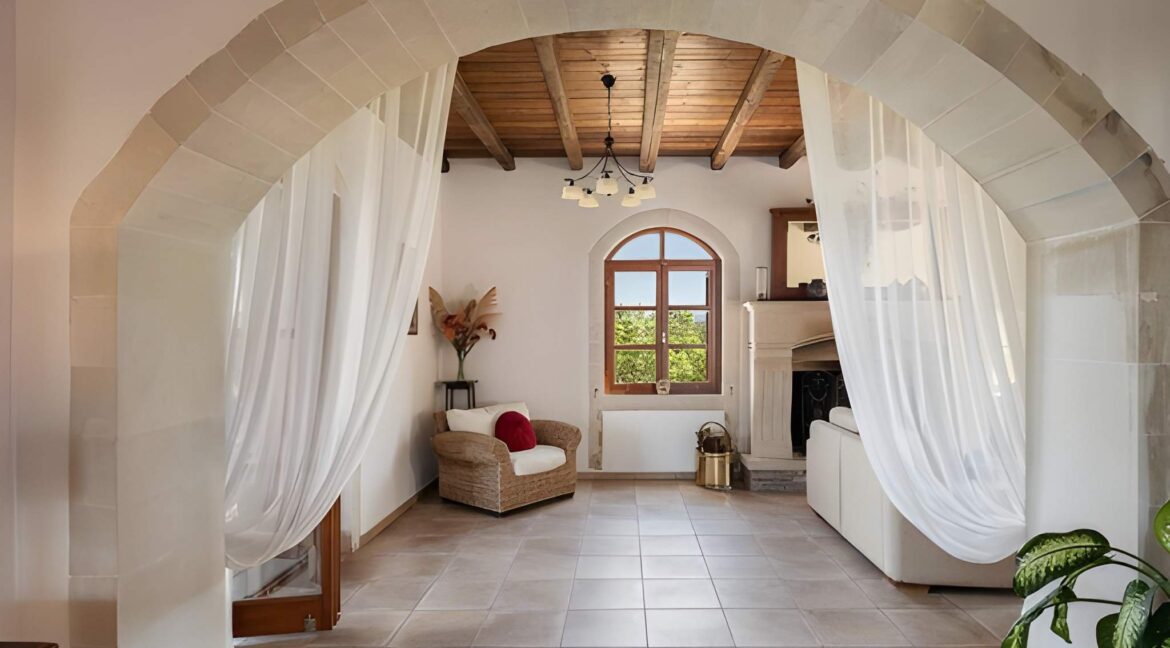 Stone Mansion for Sale in Crete, near Rethymno 5