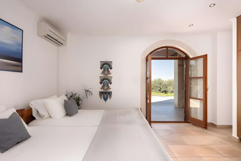 Stone Mansion for Sale in Crete, near Rethymno 5
