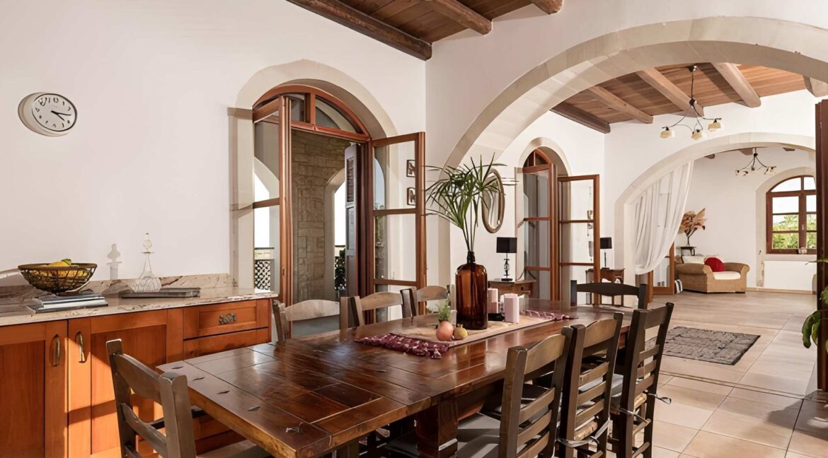 Stone Mansion for Sale in Crete, near Rethymno 8