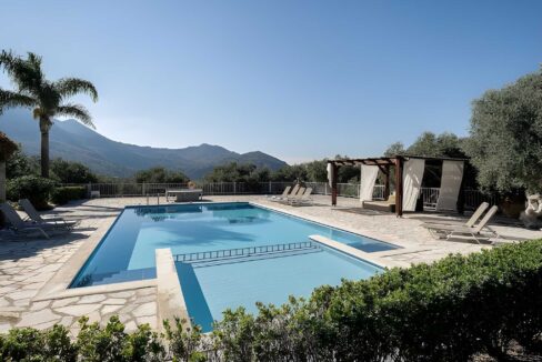 Stone Mansion for Sale in Crete, near Rethymno 8