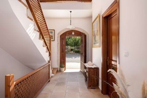 Stone Mansion for Sale in Crete, near Rethymno 8