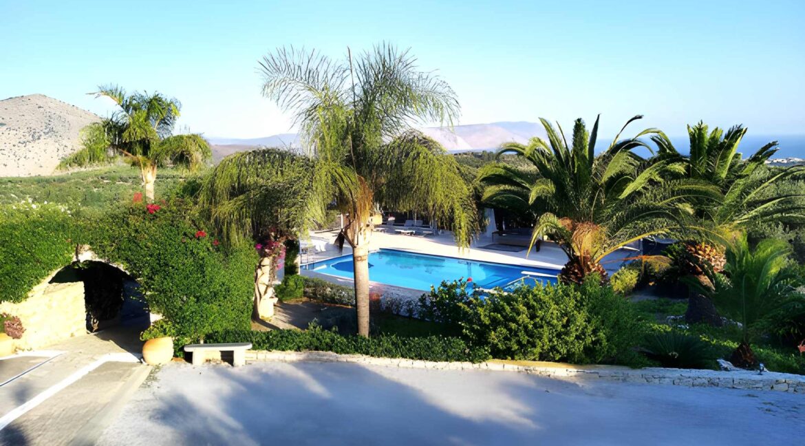 Stone Mansion for Sale in Crete, near Rethymno 9