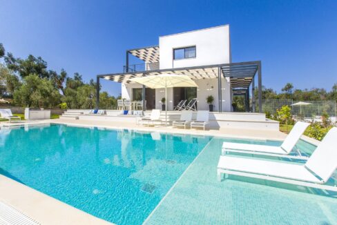 Two Luxury Villas for Sale in Halikounas Corfu 32