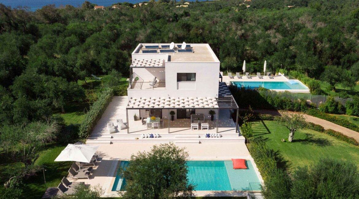 Two Luxury Villas for Sale in Halikounas Corfu 33