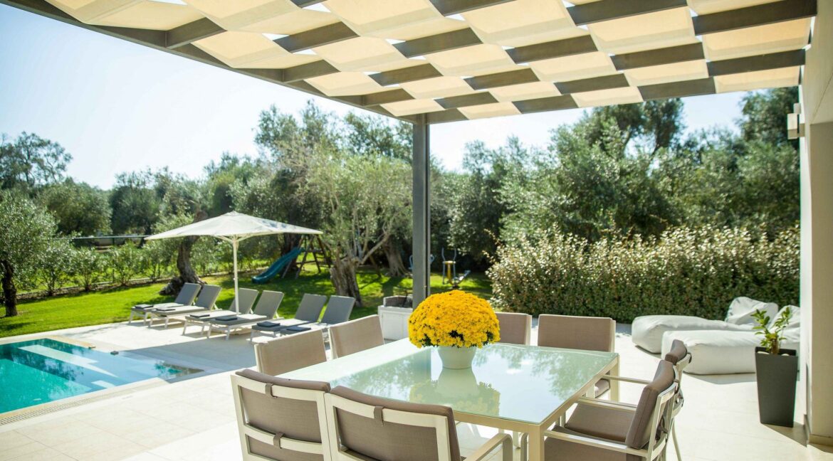 Two Luxury Villas for Sale in Halikounas Corfu 8