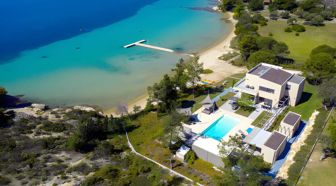 Ultra-Rare Beachfront Villa for sale on Diaporos Island Halkidiki 6