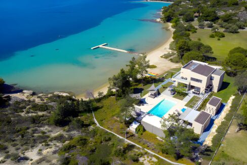 Ultra-Rare Beachfront Villa for sale on Diaporos Island Halkidiki 6