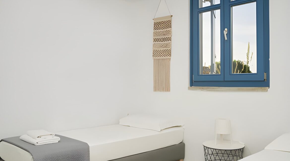 Villa for Sale in Kythnos 1