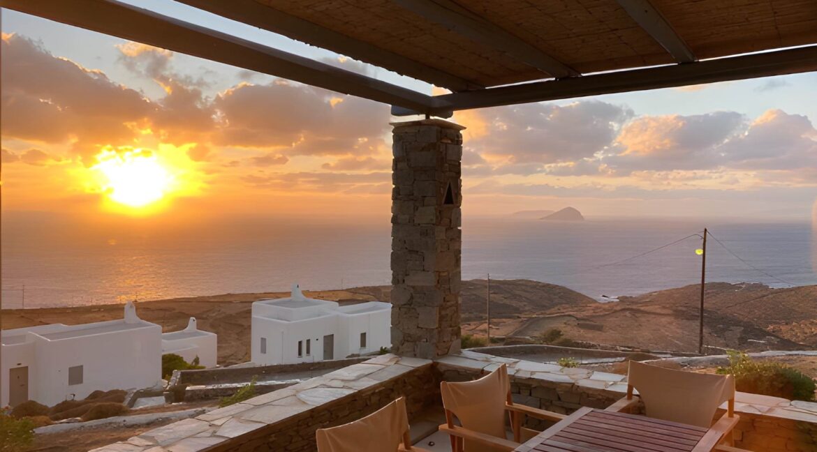 Villa for Sale in Kythnos 1