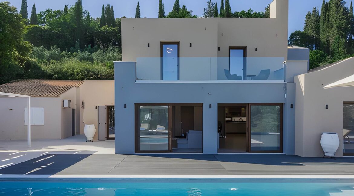 Villa for Sale near Corfu Town 9