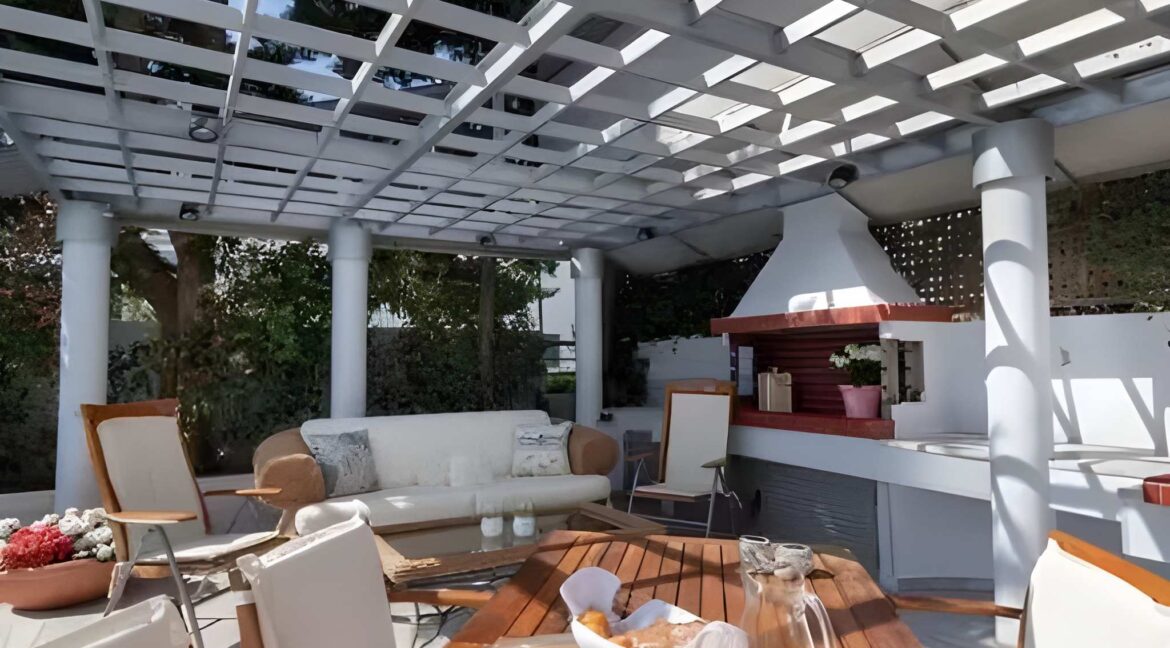 Villa for sale Ano Voula in South Attica, Kalymniotika 2