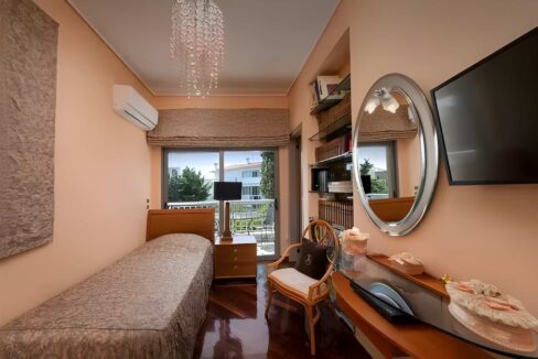 Villa for sale Ano Voula in South Attica, Kalymniotika 4