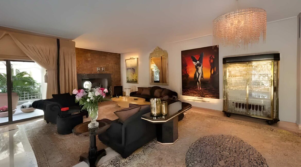 Villa for sale Ano Voula in South Attica, Kalymniotika 6