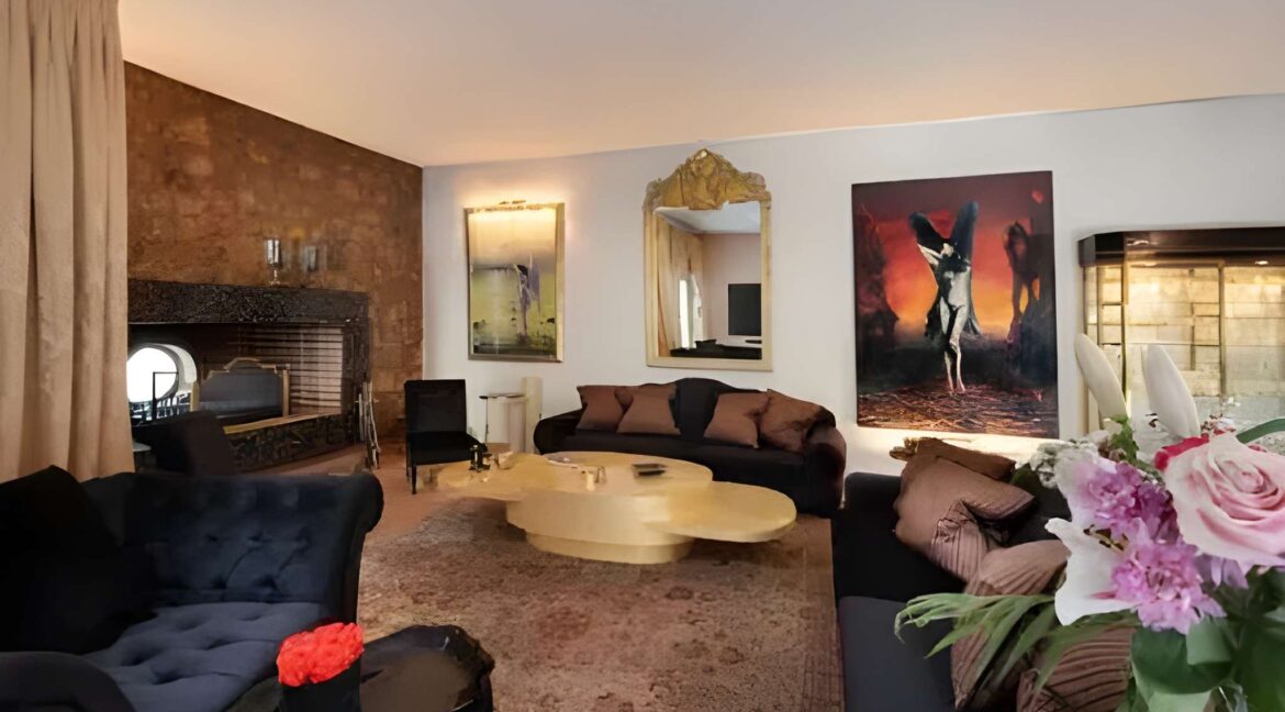 Villa for sale Ano Voula in South Attica, Kalymniotika 7