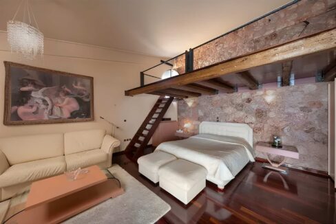 Villa for sale Ano Voula in South Attica, Kalymniotika 9