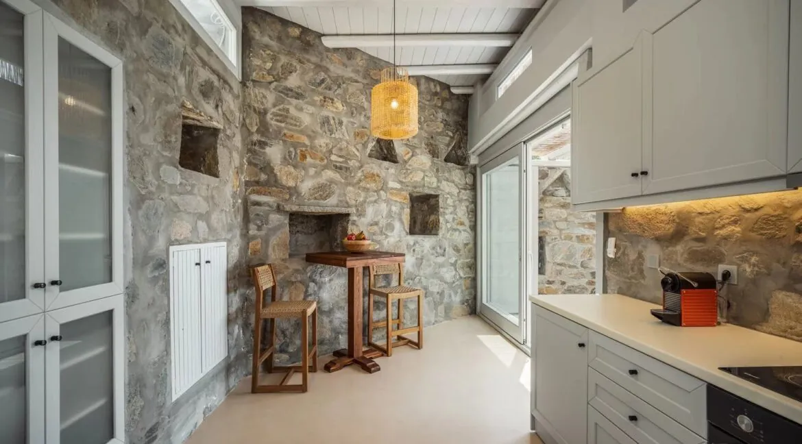 Villa for sale in Serifos island, above Vagia Beach 18