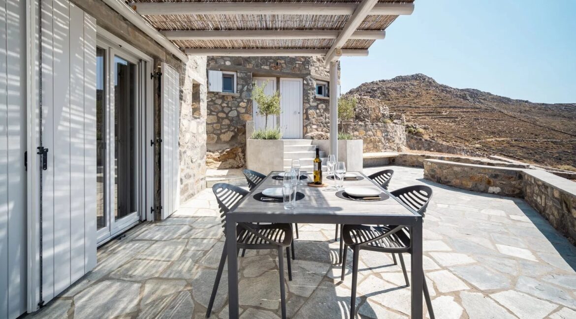 Villa for sale in Serifos island, above Vagia Beach 42